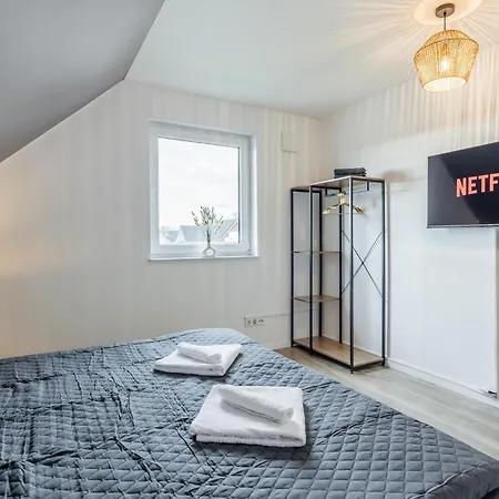 Roof-suite 01 I Aufzug I Bbq I Wifi I Balkon I Tv Apartmán *