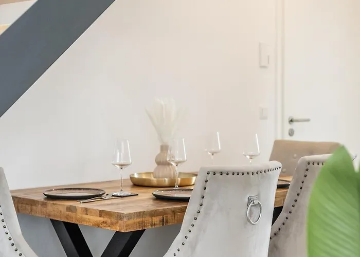 Roof-suite 01 I Aufzug I Bbq I Wifi I Balkon I Tv